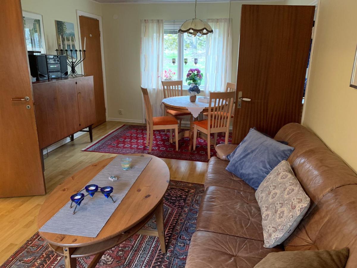 Villa Almagarden Lantlig Miljoe à Svängsta Extérieur photo